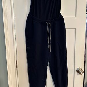 Figs Zamora Maternity Jogger